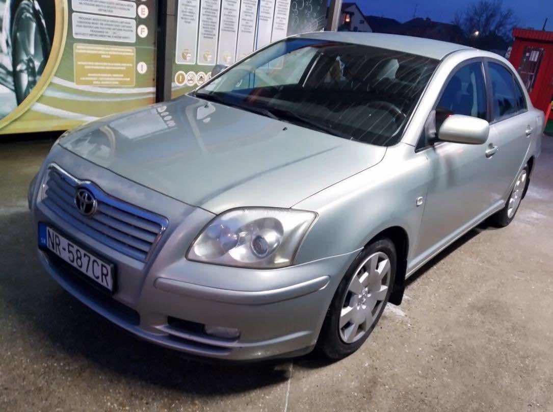 Prodam Toyota avensis 1.8i rok 2005