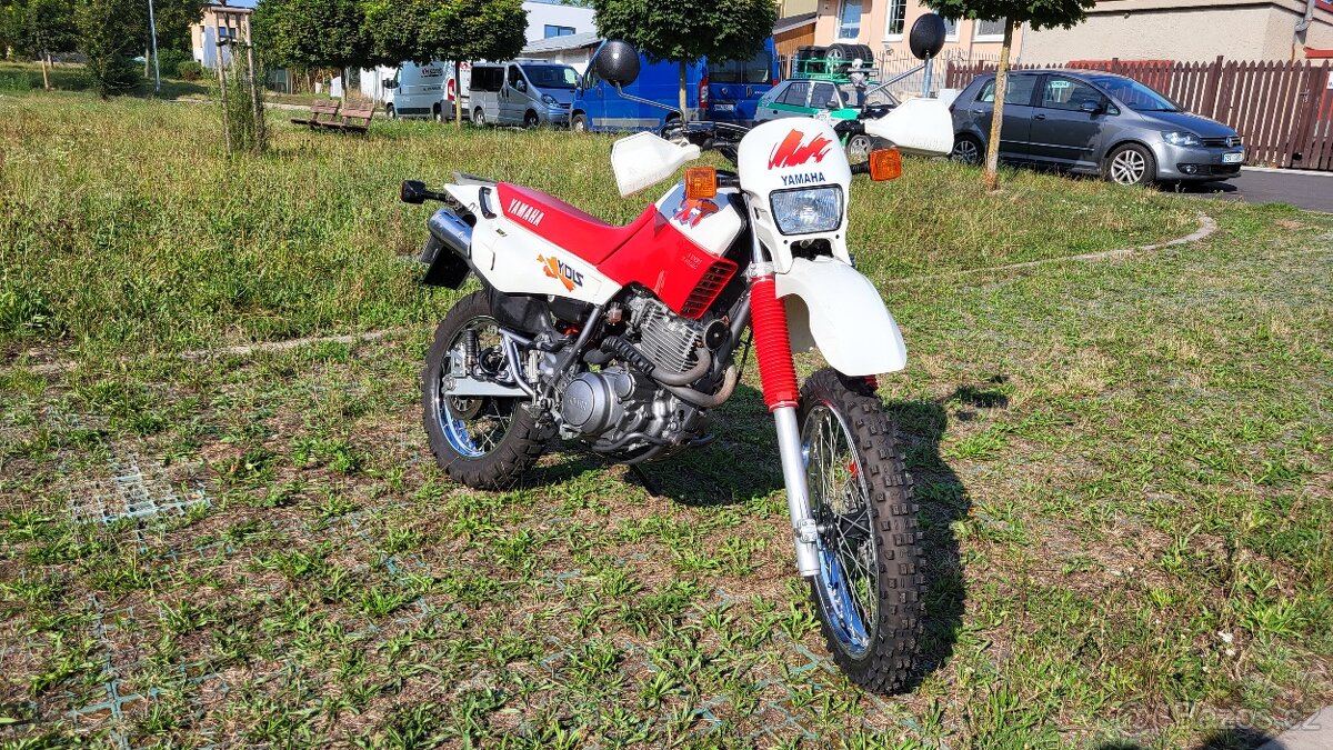 YAMAHA XT 600 E