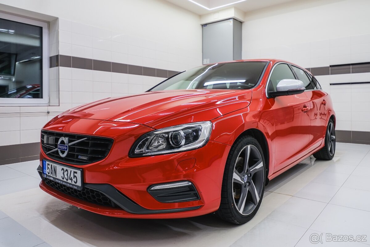 Volvo V60 2014 D4 147kW R-design ,ACC,BLIS,LA,Navi,