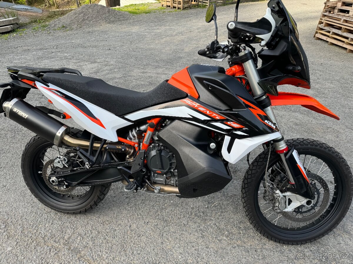 KTM Adventure  890 R