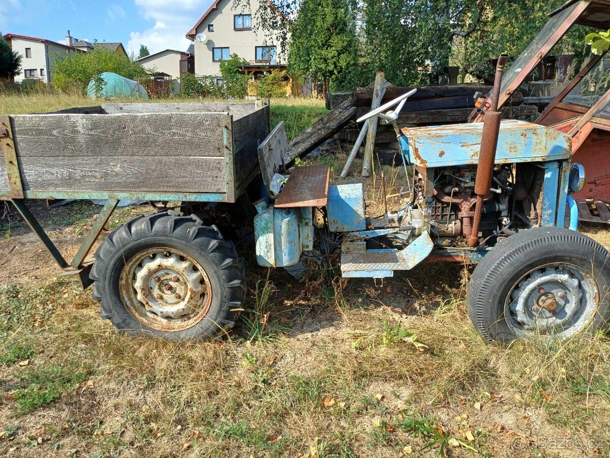 Malotraktor domaci výroby