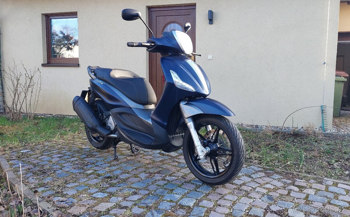 Piaggio Beverly 350