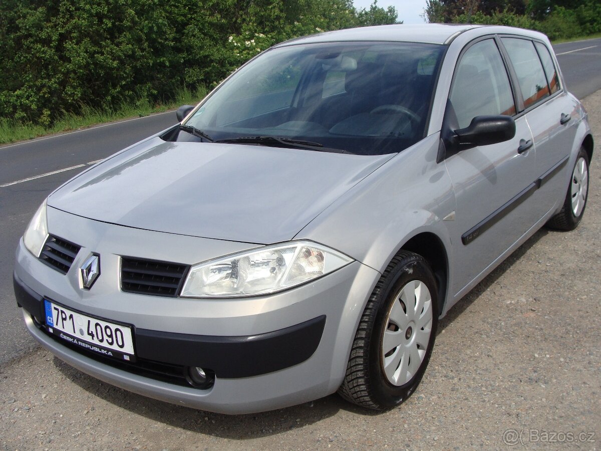 Renault Mégane 1.4i, velmi zachovalý