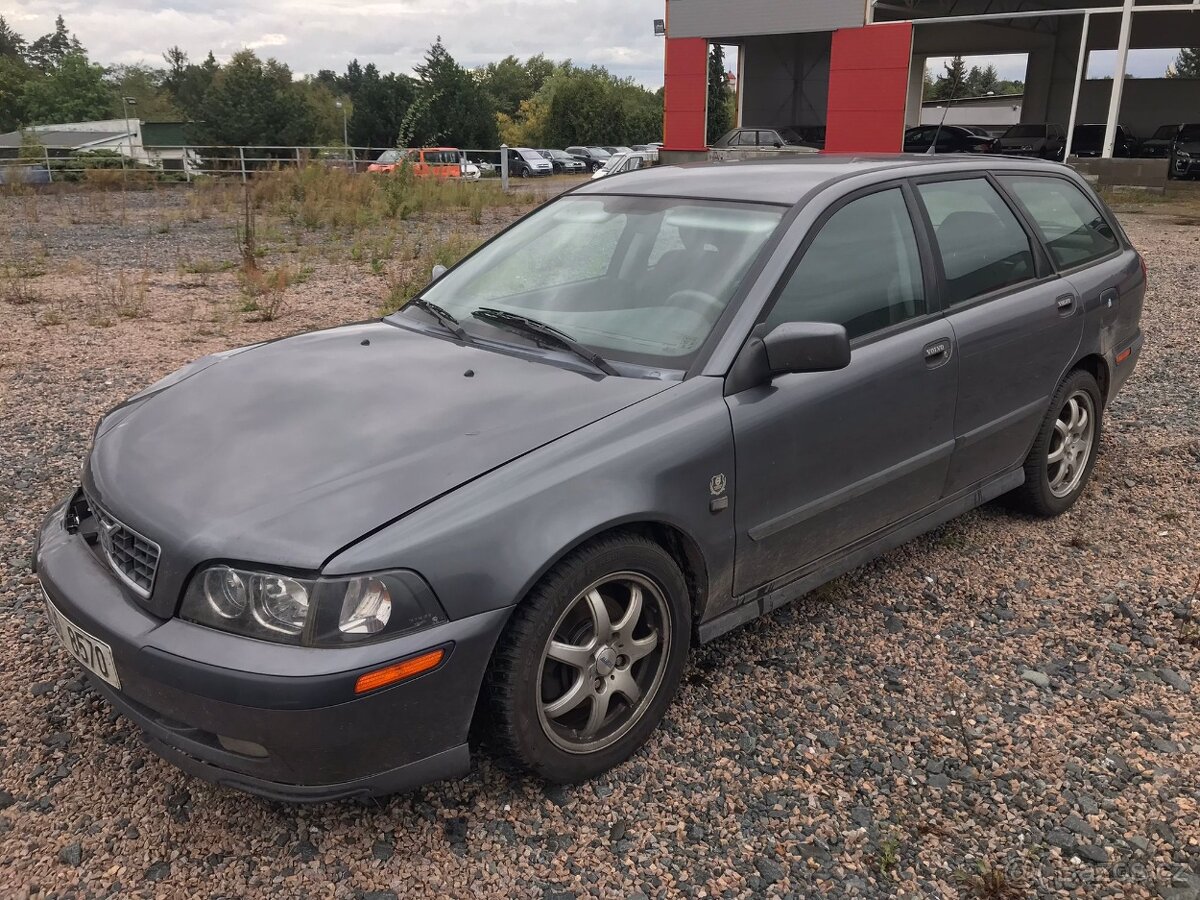 Volvo V40 1.9 TDi