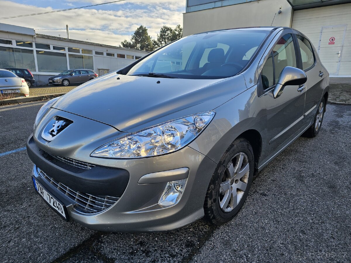 Peugeot 308 - 1,6HDi - 66kW (2011)...na splátky VŠEM