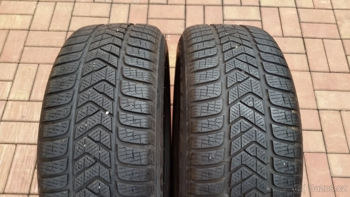 Zimní pneumatiky PIRELLI 235/55 R17 2ks