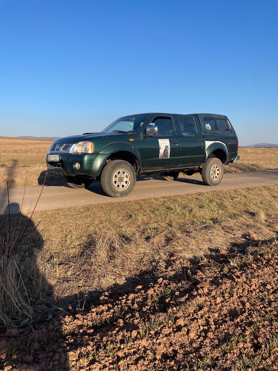 Nissan Navara D22 nova STK