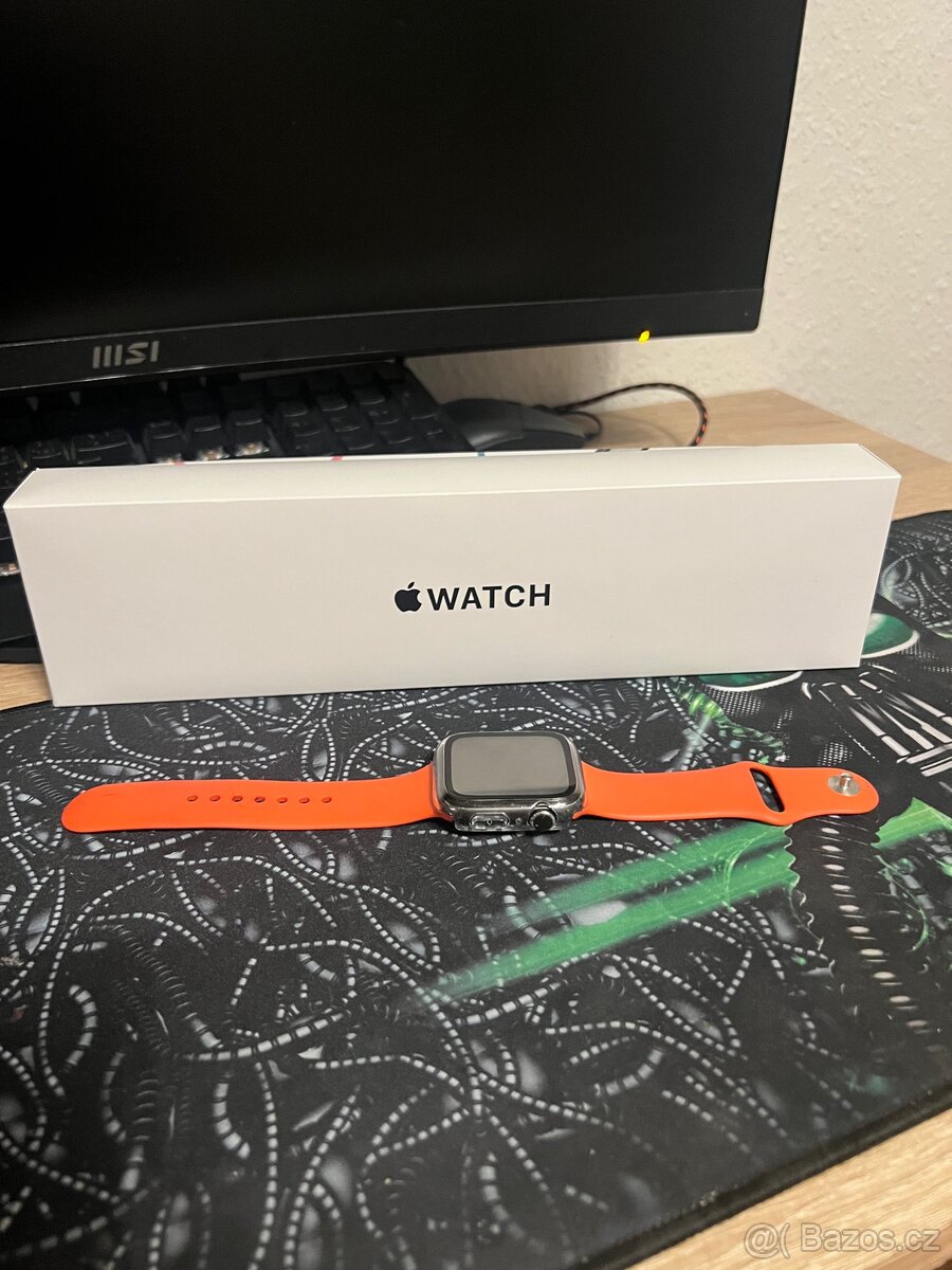 Apple Watch SE 44mm