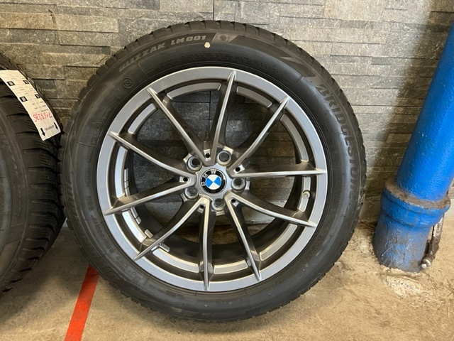 Prodám ALU kola BMW 17" 5x112 pneu zimní 225,50R17 RFT