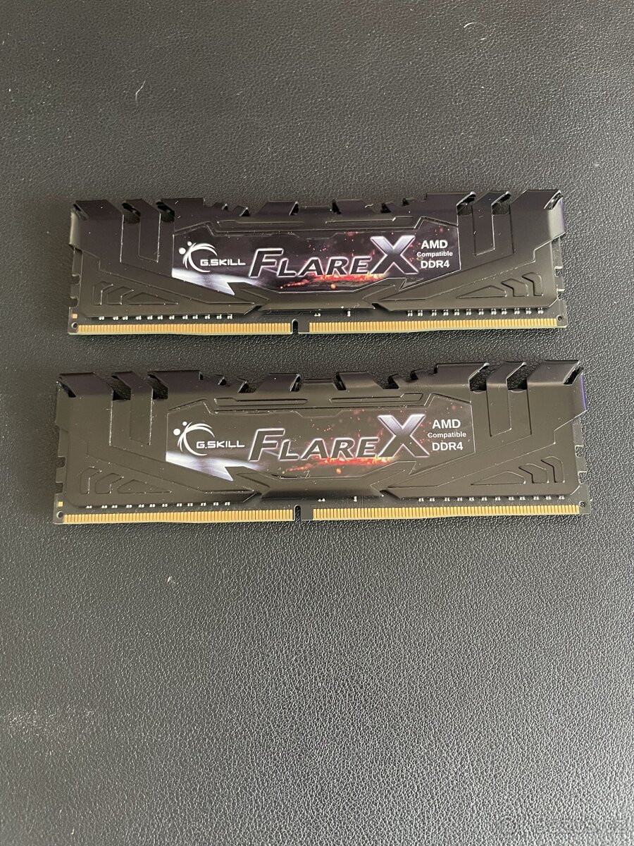 DDR4 3200Mhz 16GB (2x8GB) G.SKill FlareX