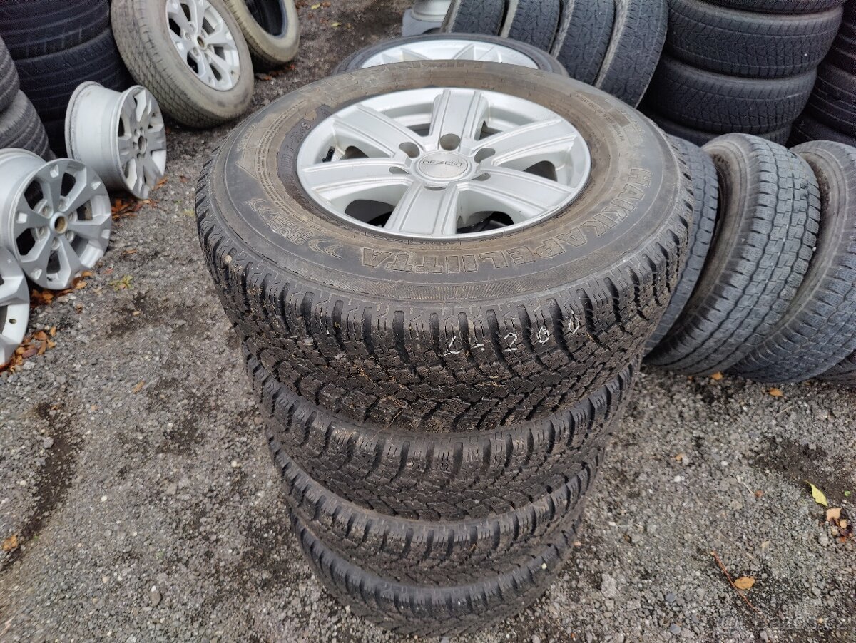 255/70 R16 m+s 6x139,7  ET35 Mitsubishi L200