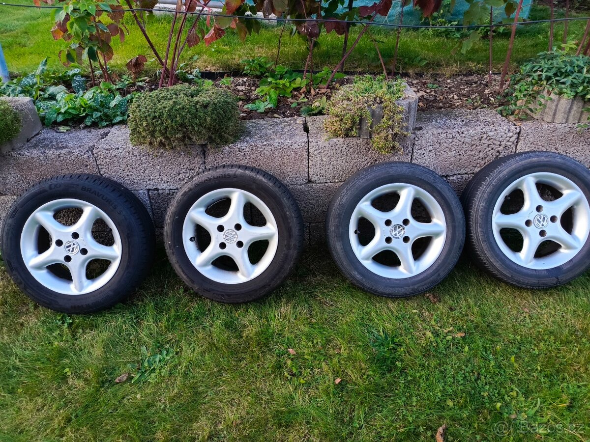 ALU disky + pneu 185/60 R14