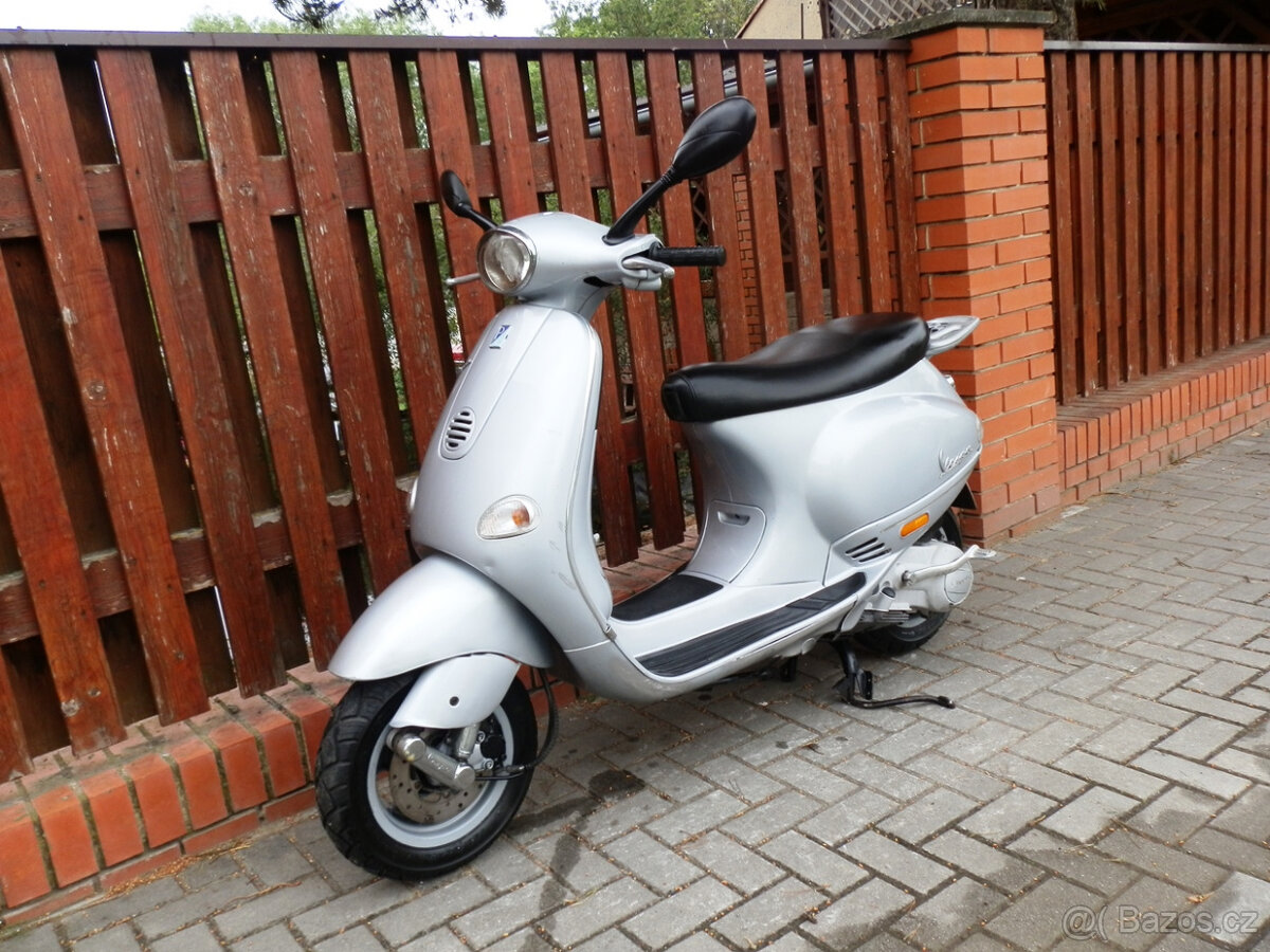 Vespa et4 150 (2004)