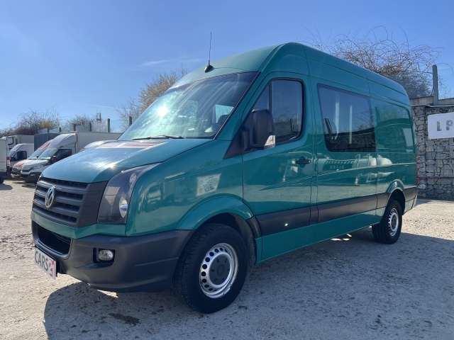 Prodám Volkswagen Crafter 2.0TDi. 120kw.Klima.V TP 6 míst.