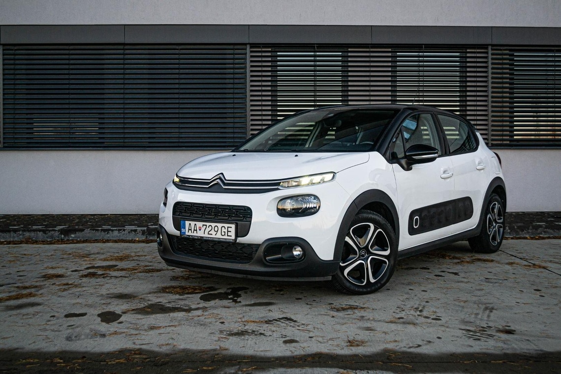 Citroën C3 Pure Tech 82 E6.2 Shine