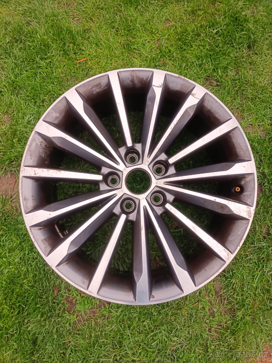 Škoda al disk Trinity