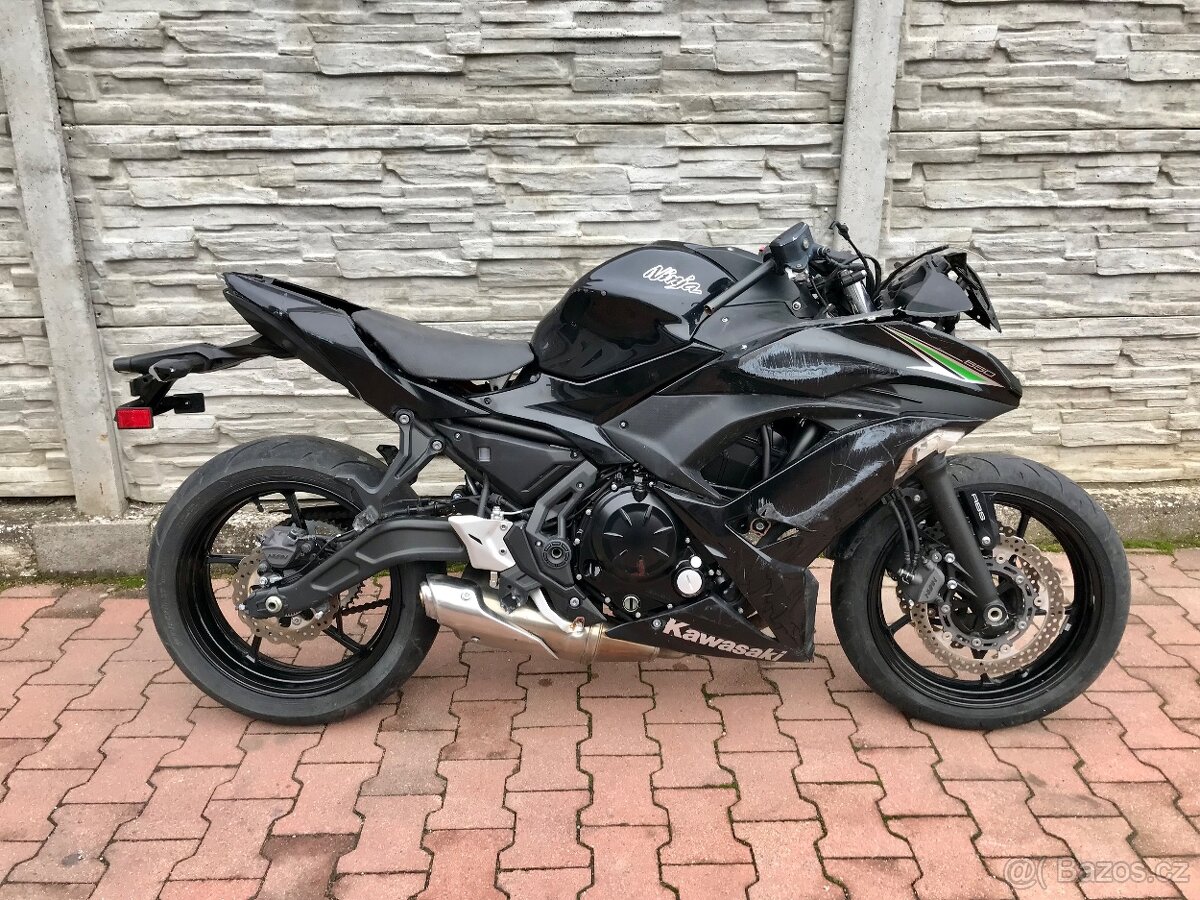 KAWASAKI Ninja 650 ABS