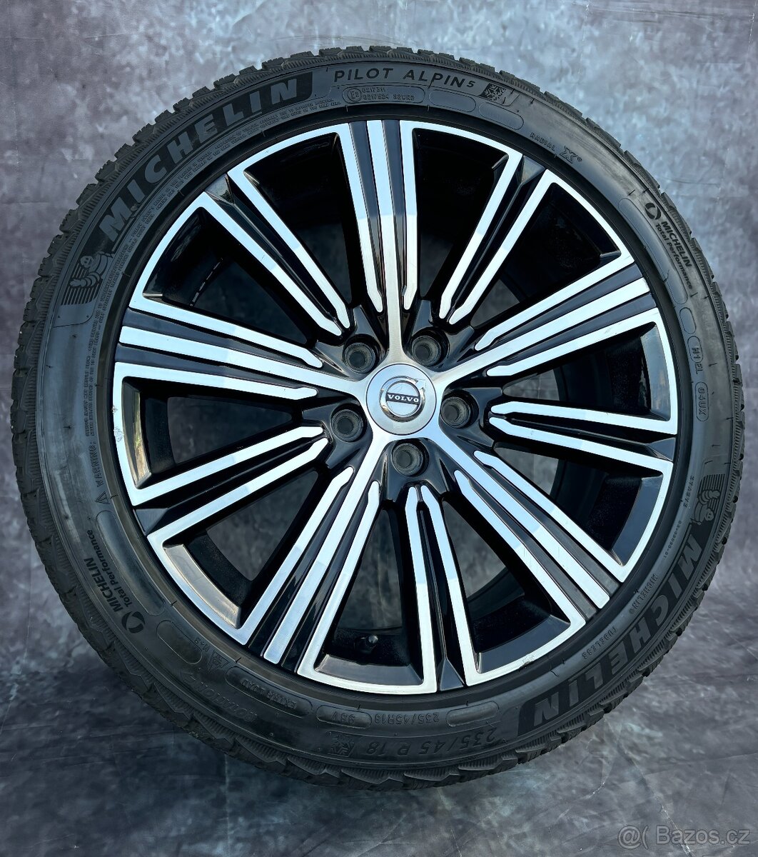 Originální Alu kola 5x108 Volvo V60/S60 235/45/18 Michelin