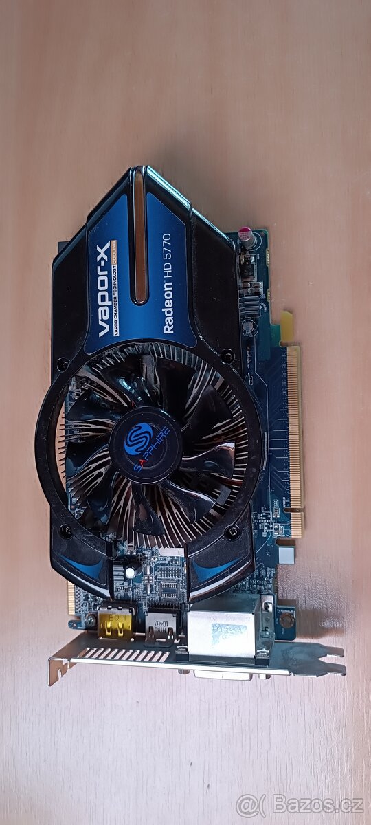 Grafická karta Radeon Sapphire HD 5770 Vapor-X