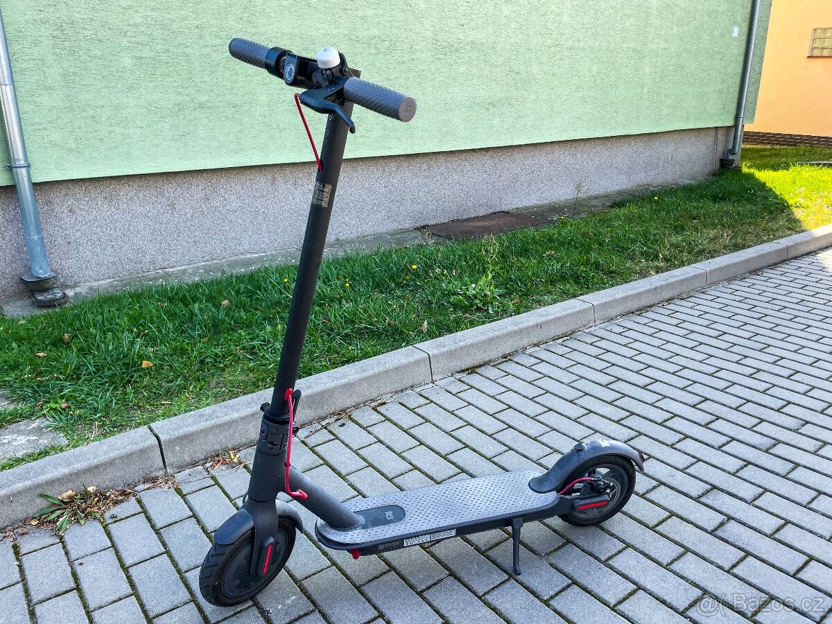 Xiaomi Electric Scooter M365 - Elektrokoloběžka