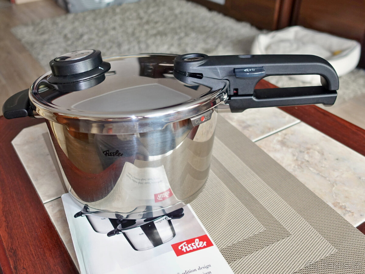 Tlakový hrnec (papiňák) Fissler 4,5L nový