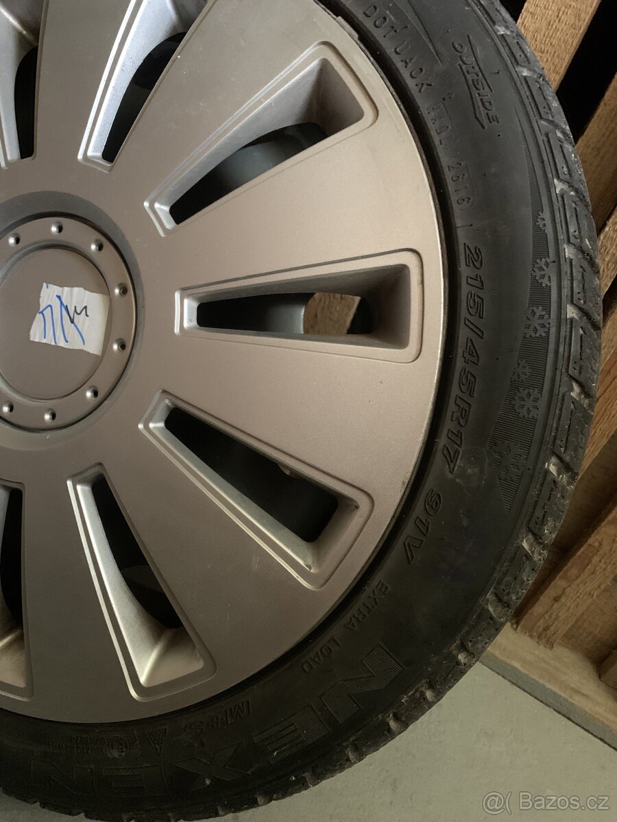 Kola 5x120 215/45 R17 M+S