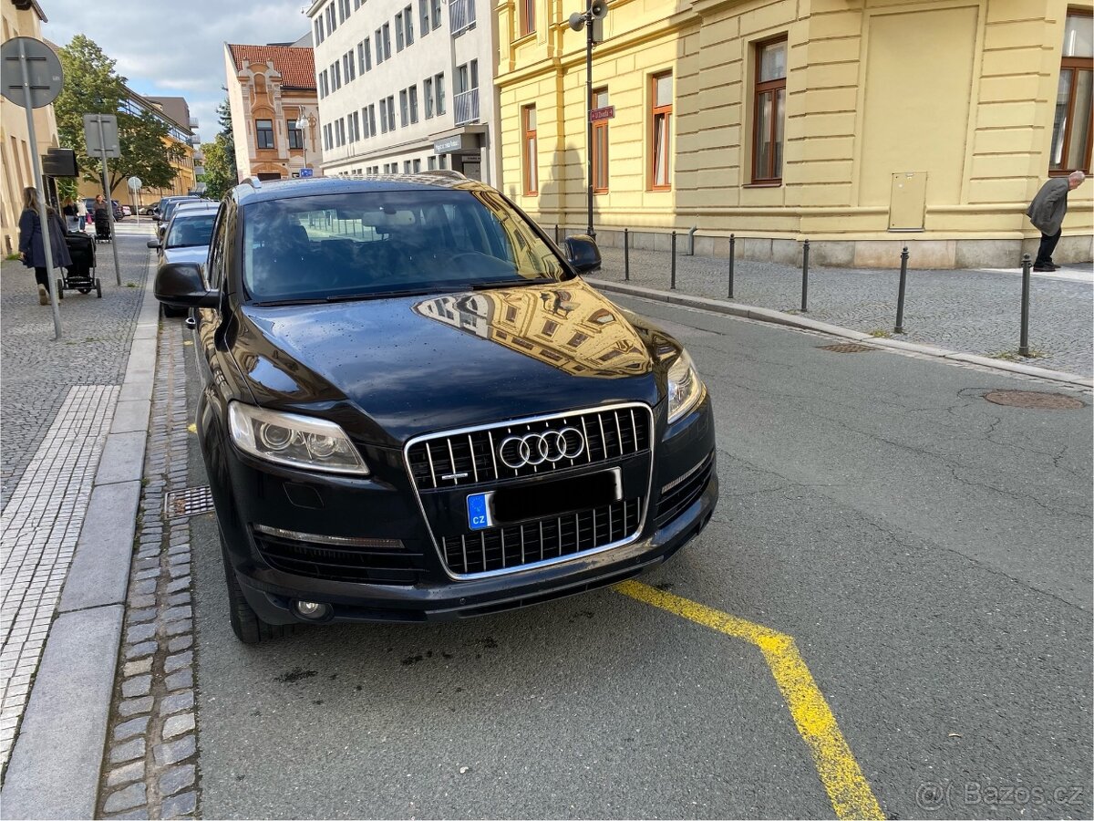 Prodám Audi Q7 3.0tdi Quatro 176kw r.v 2009