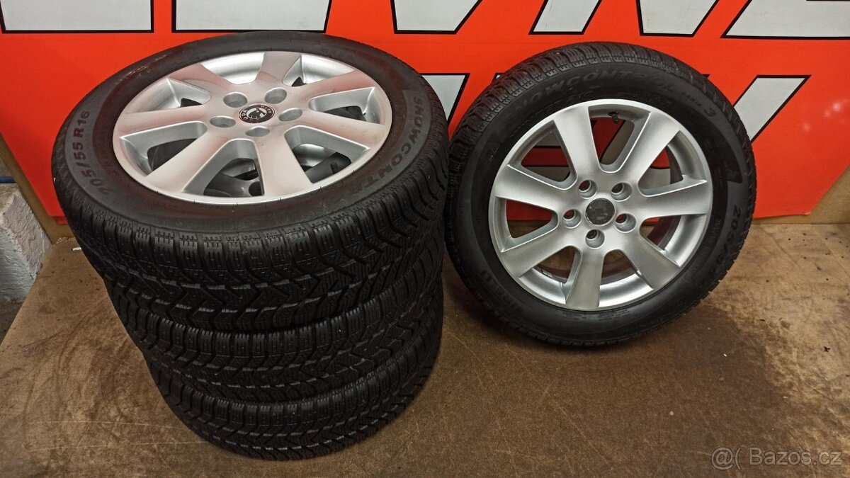 ALU kola Škoda Octavia zimní pneu 205/55 R16 TOP