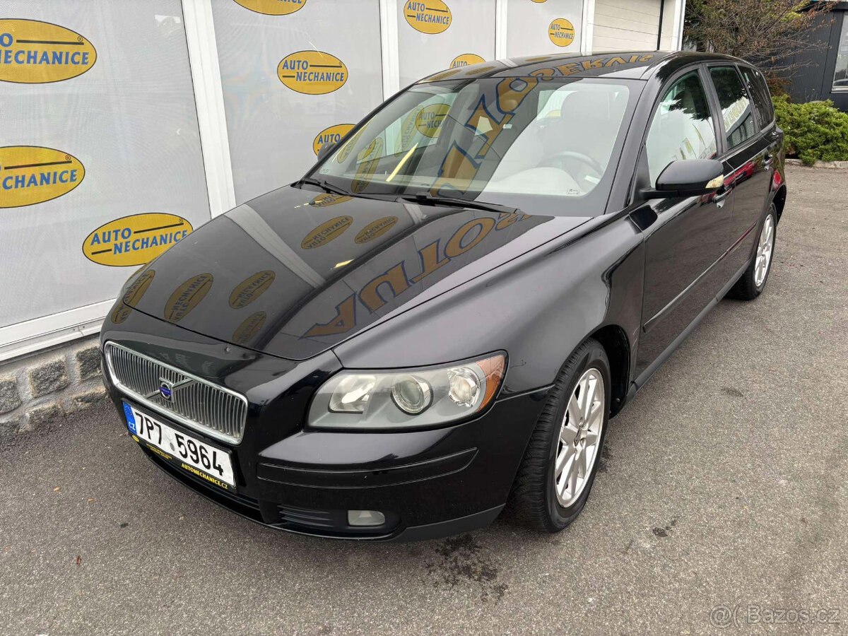 Prodám Volvo V50 2.0