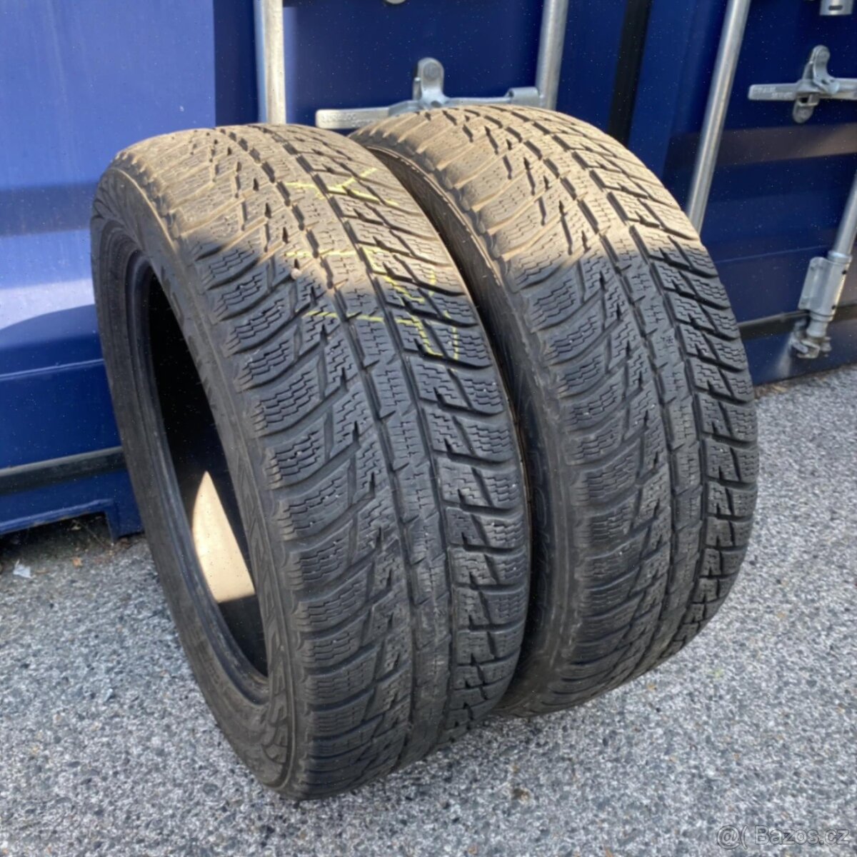 Zimní pneu 235/55 R19 105V Nokian 5mm