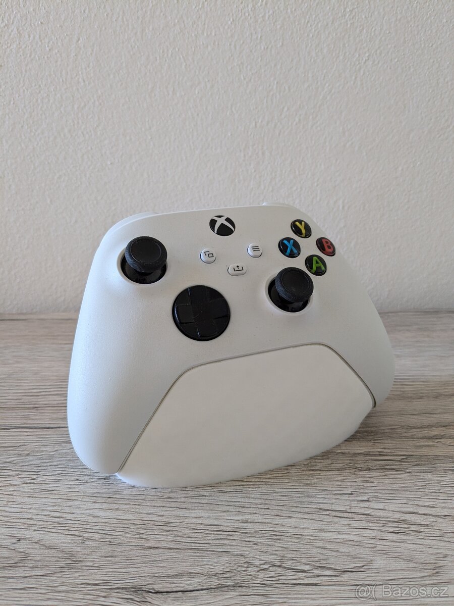 Stojan na ovladač controller Xbox Series S / X