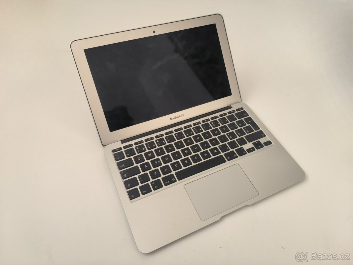 apple macbook air 2012