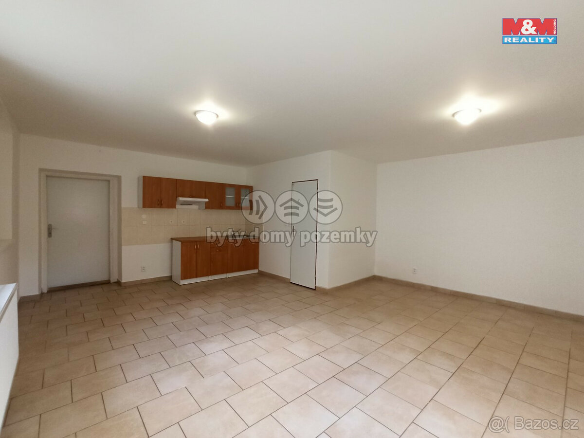 Pronájem bytu 1+kk, 36 m², Šternberk, ul. Olomoucká