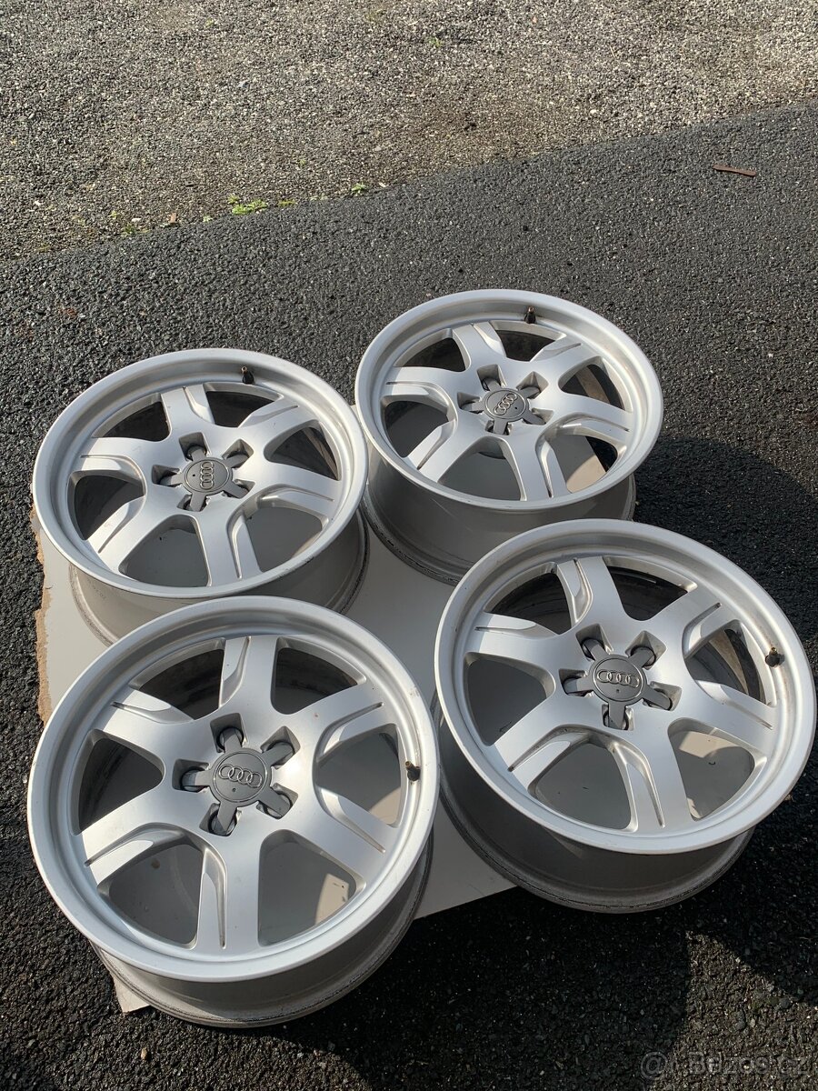 Alu Audi 7,5Jx17H2 ET28 5x112 17"