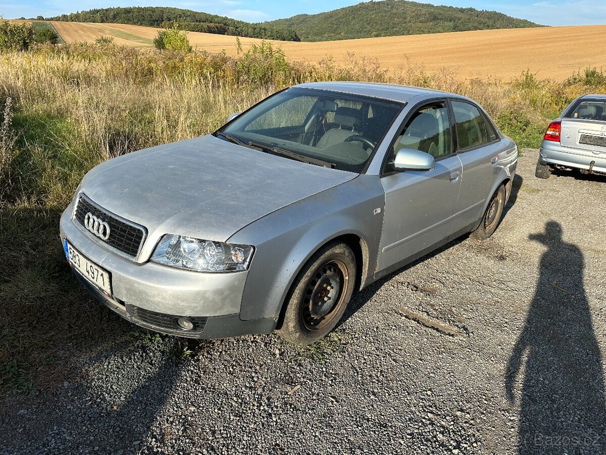 Audi A4 B6 rok 2002 2.5 tdi náhradní díly