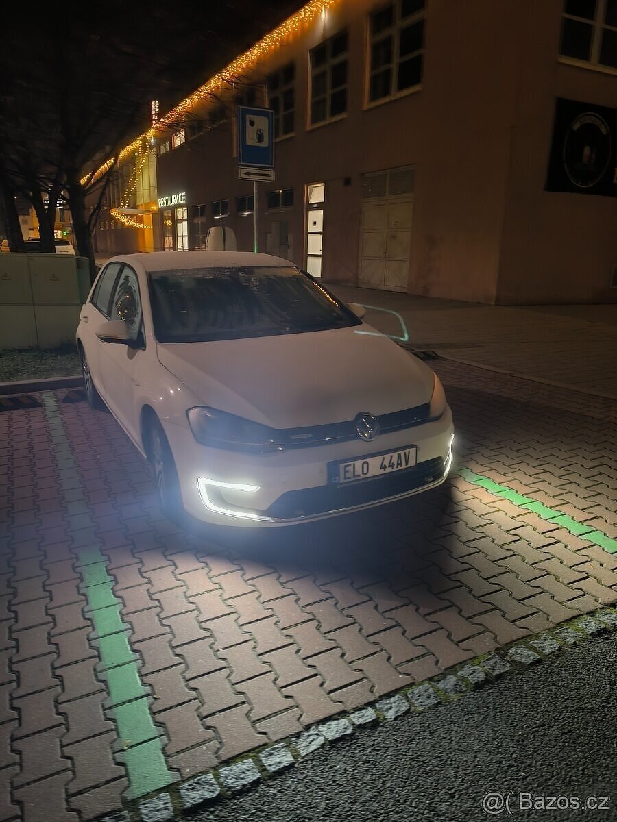 Volkswagen e- golf. Elektro SoH 88%