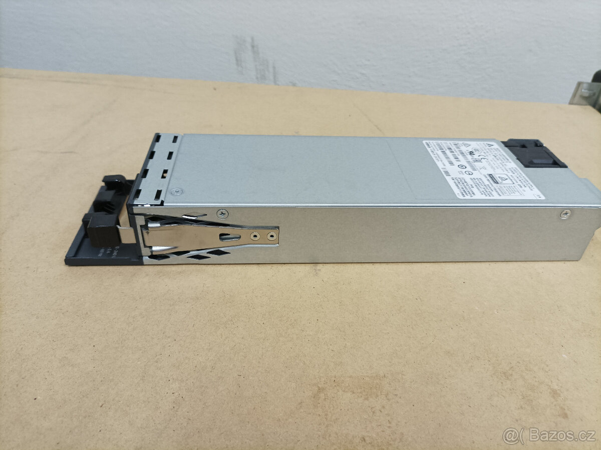 Cisco PWR-C1-715WAC