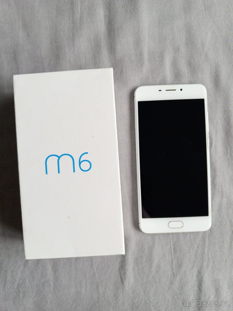 Mobilní telefon Meizu M6