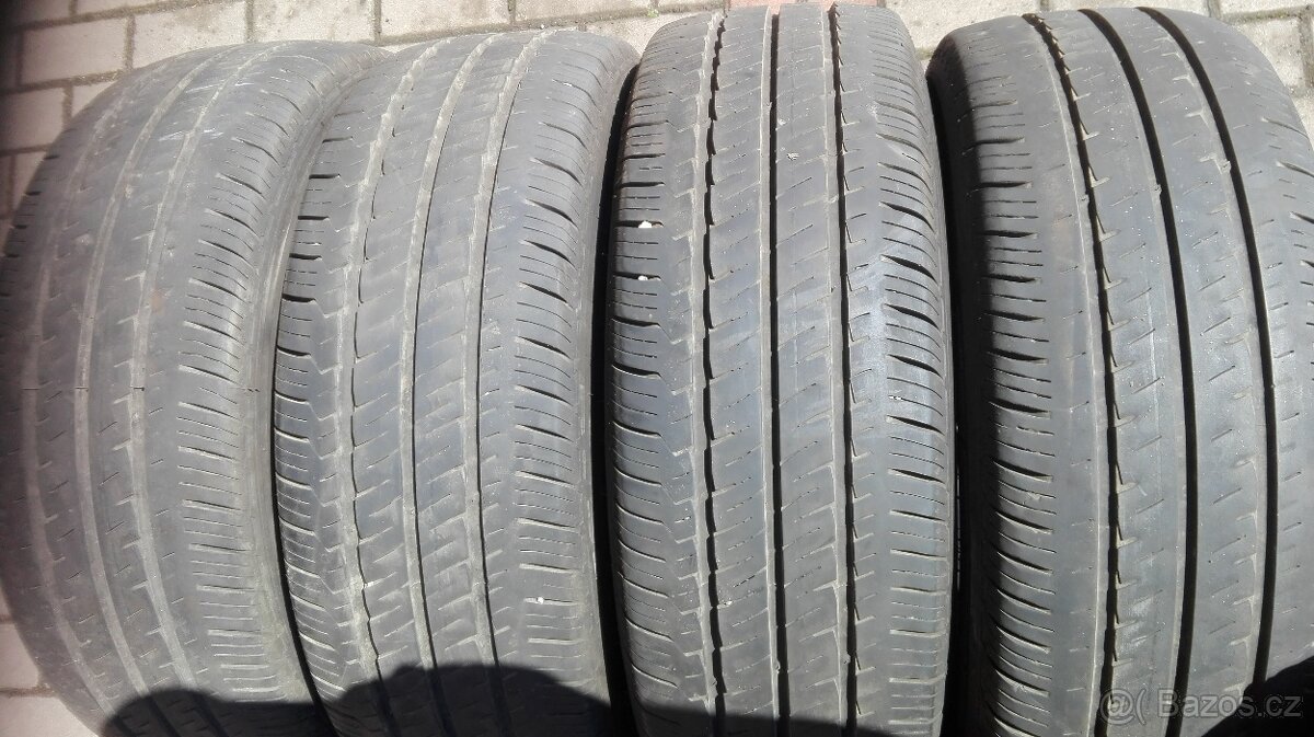 Hankook 235/65 R16C DOT23