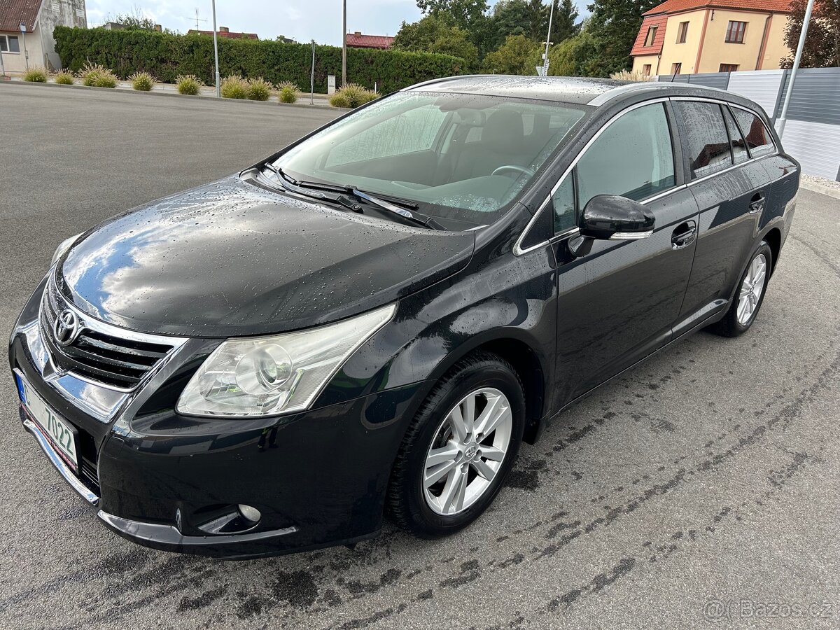 Toyota Avensis 2.0i 112 kw r.v.2009