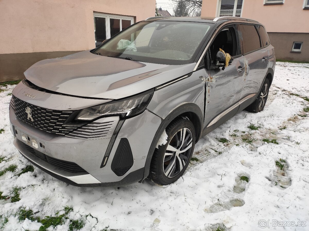 Peugeot 5008 lift 7 mistne