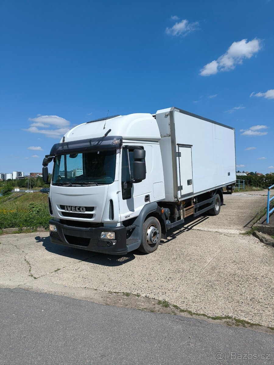 Iveco Eurocargo-Nákladní vozidlo k pronájmu Frigo