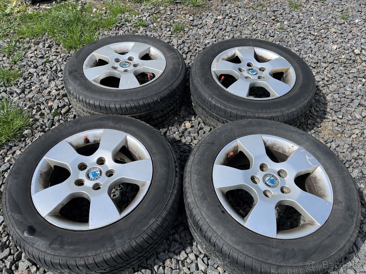 Originál škoda hliníkové disky + letní pneu 195/65 R15