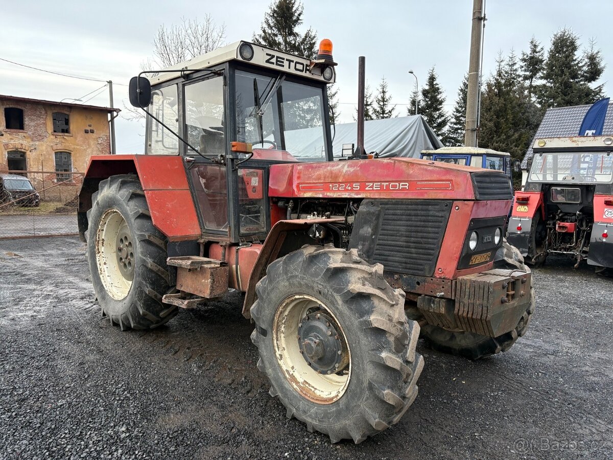 ZETOR Crystal 12245