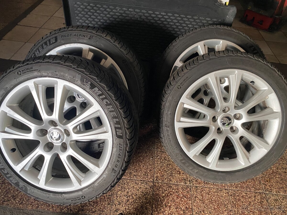 ALU kola zimní 5x112 r18