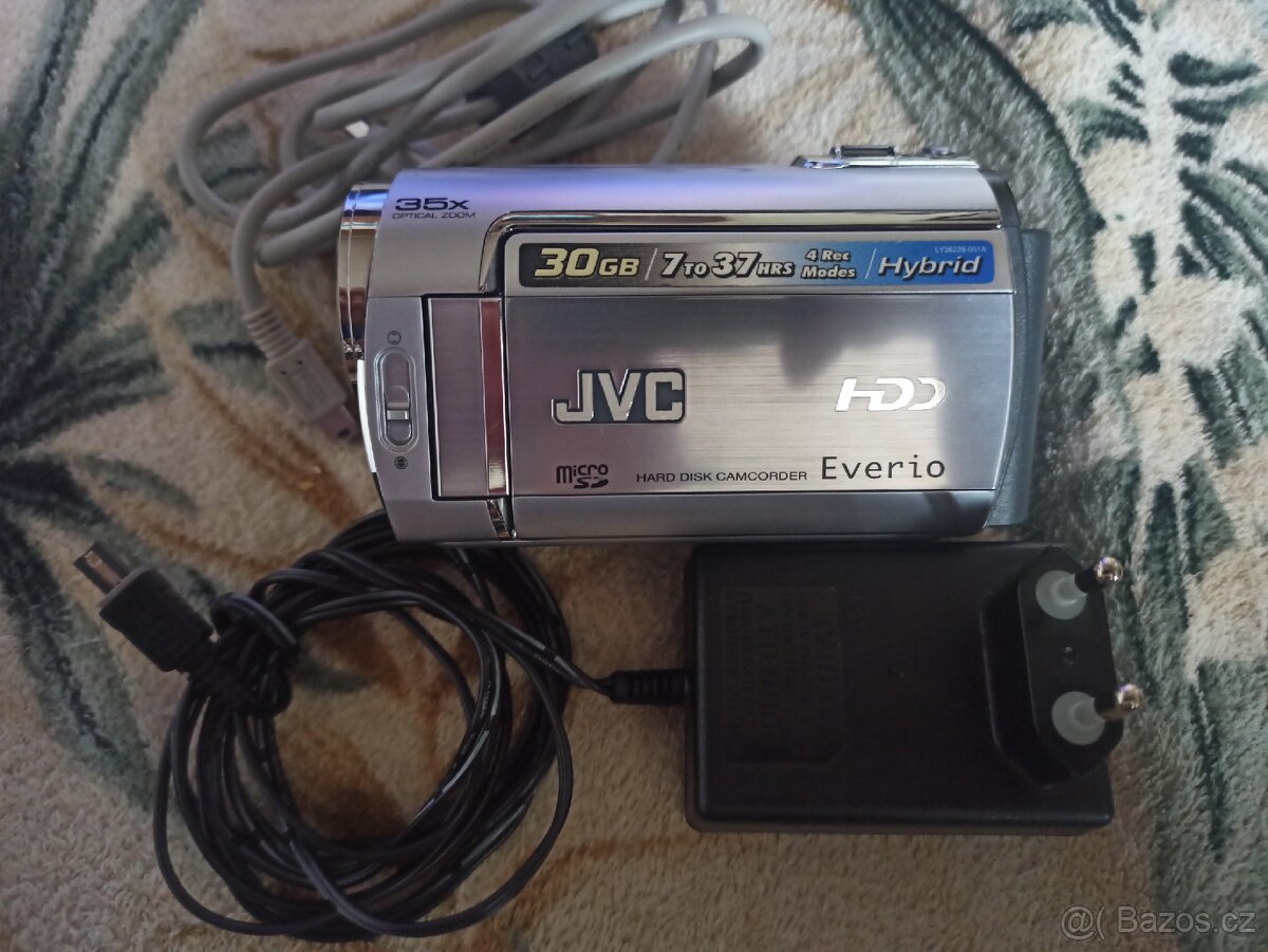 Videokamera JVC GZ-MG335HE