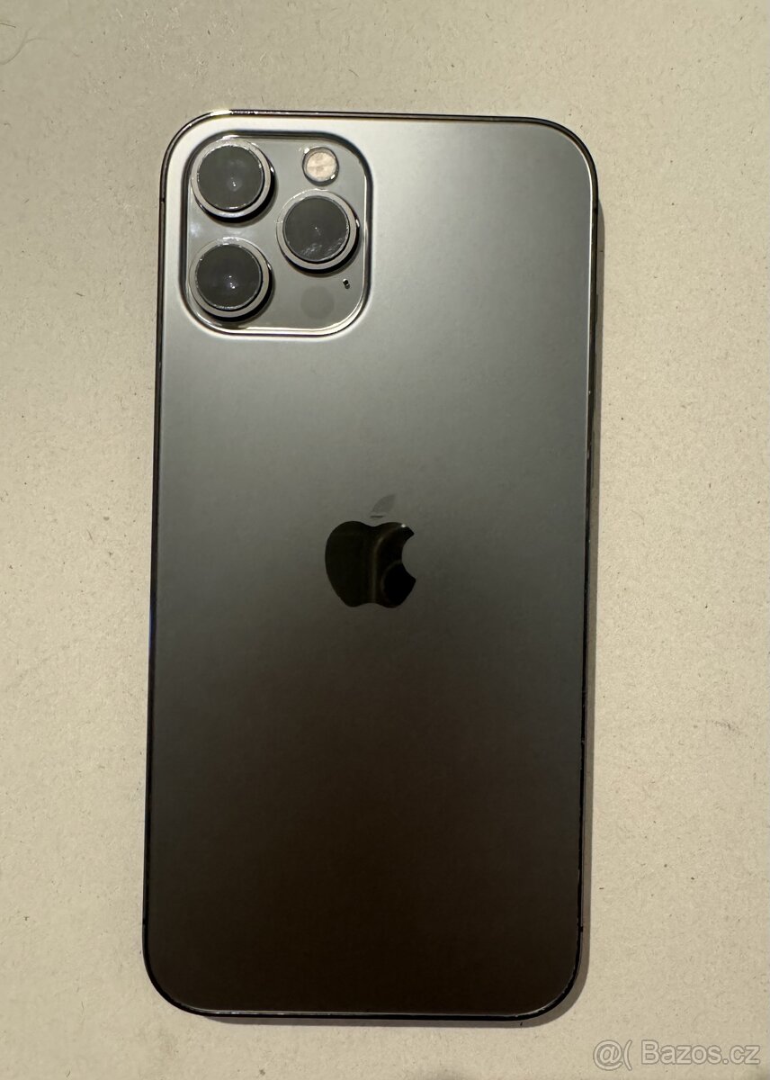 iPhone 12 pro max krásný stav