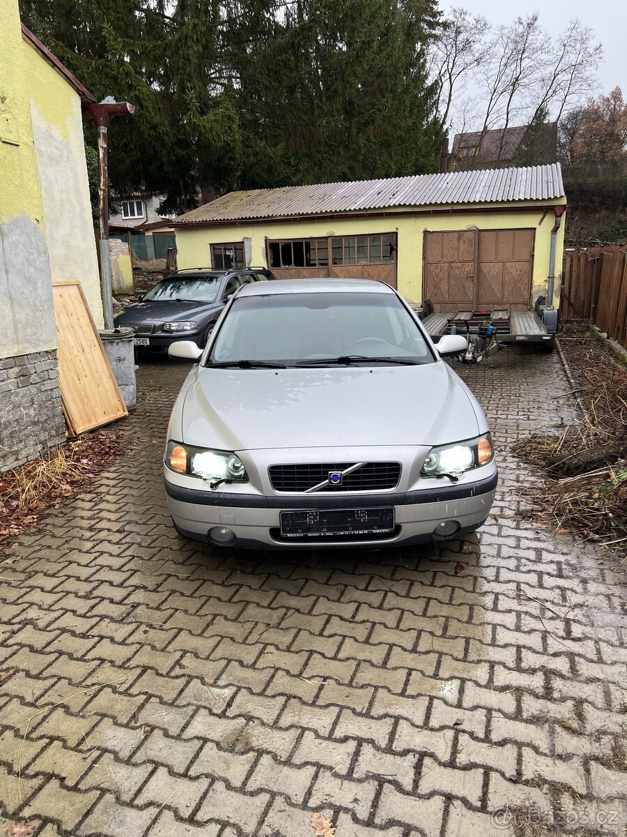 volvo s60 103kw ND 2003