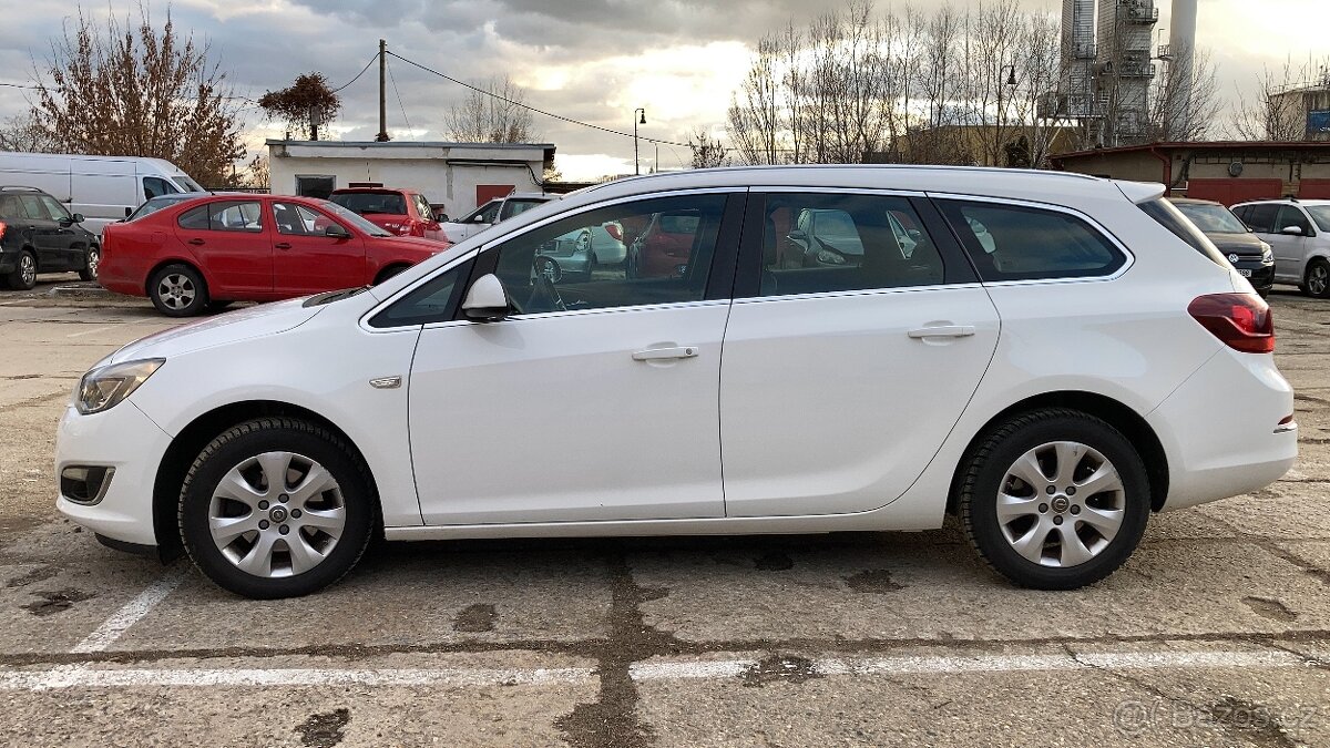 Opel Astra J Sports Tourer 1.6 cdti 2016