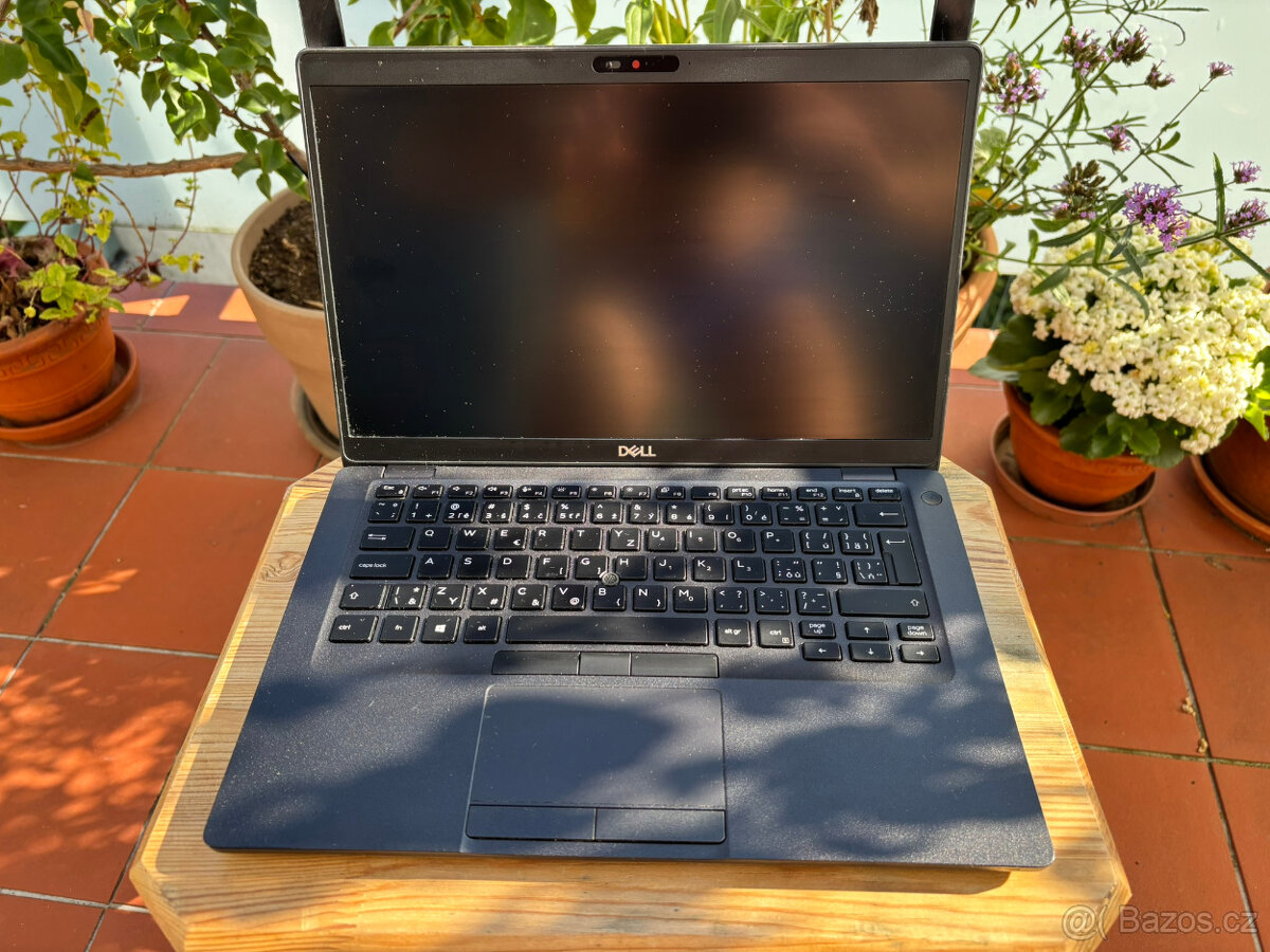 DELL Latitude 5400 i7 16GB RAM 512 GB